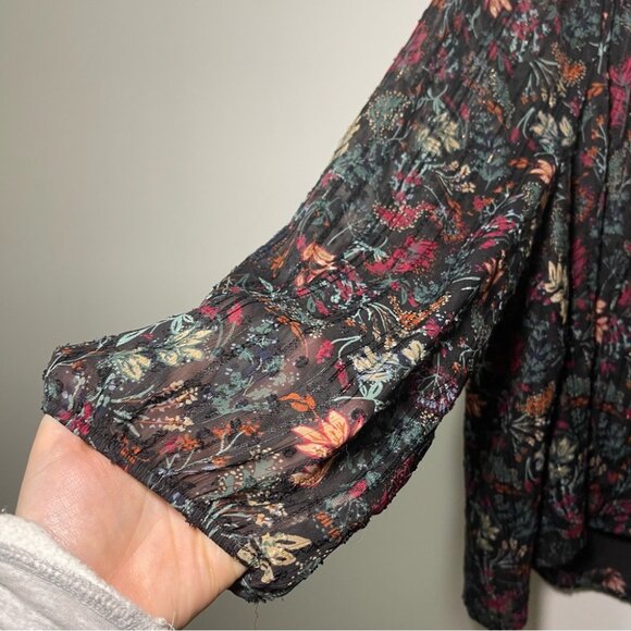 Penningtons women's black floral long puff sleeve fairy witchy loose blouse 2X - Picture 4 of 7